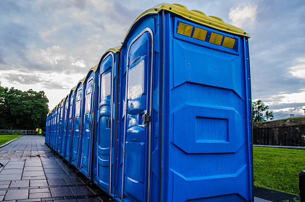 Portable Toilet Options We Offer in South Roxana, IL